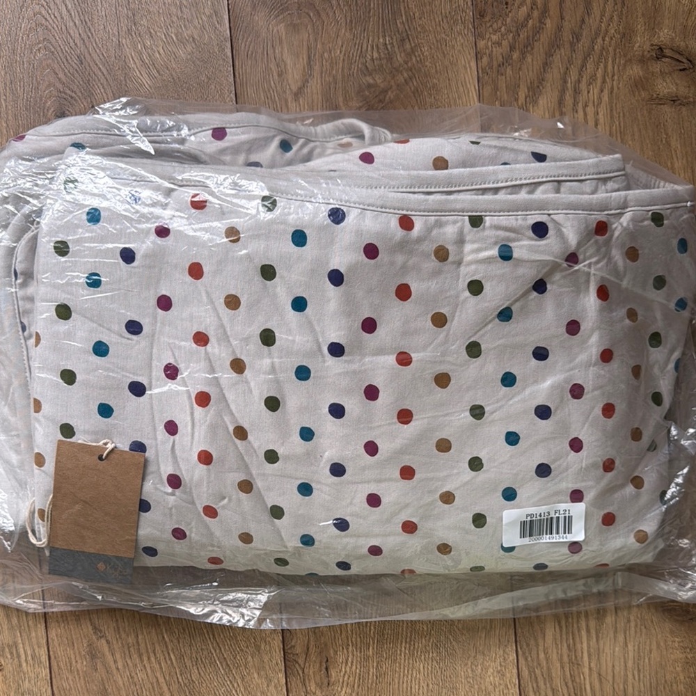 NIB Oat Polka Dot toddler Blanket